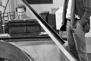 YuryMartynov Website | Моцарт - Пьесы для двух фортепиано